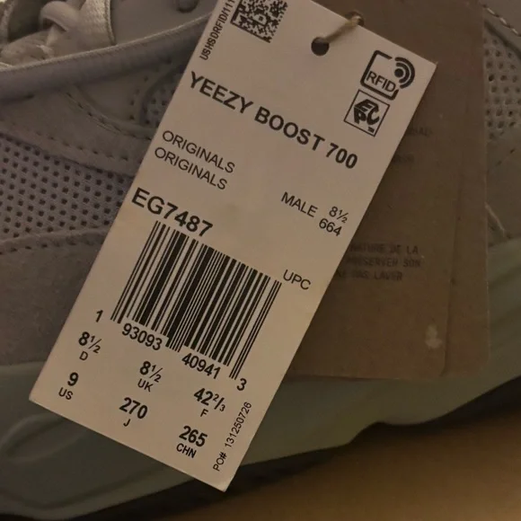 Yeezy Boost 700 in Gray and Cream - Picture 4 of 4